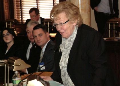 Senator Loretta Weinberg, D-Bergen, discusses a measure on the Senate floor.