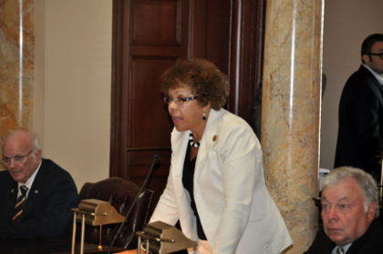 Senator Shirley K. Turner, D-Mercer, a sponsor of the bill to enable the Legislature to set judicial pension contributions, speaks about her bill on the Senate Floor.