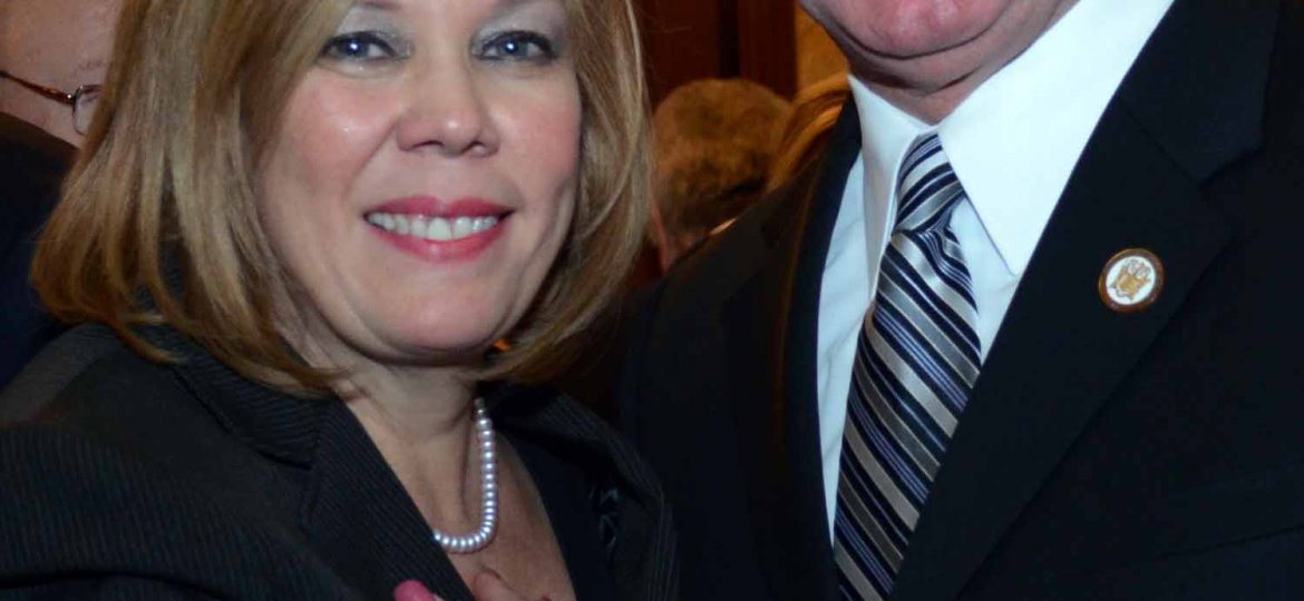 Senator Cruz Perez and Senator Madden